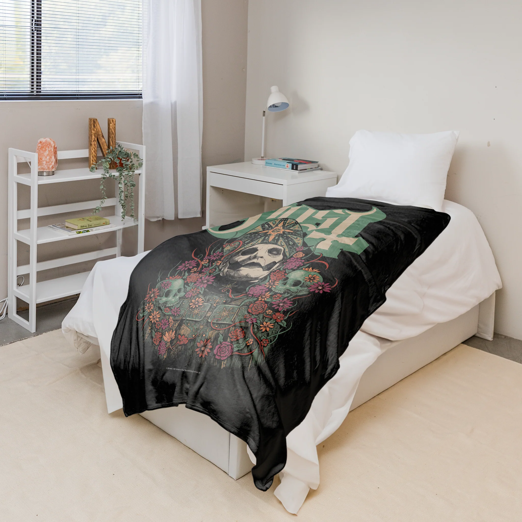Rocksax Ghost Sherpa Fleece Blanket - Bliss - Image 4