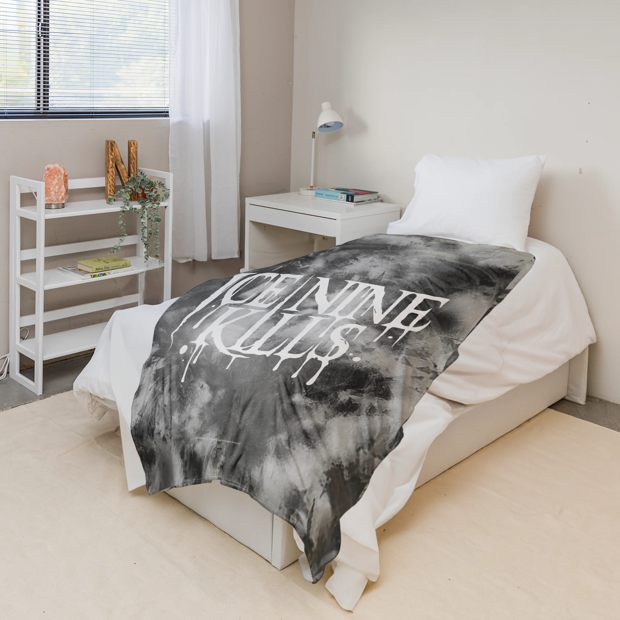 Rocksax Ice Nine Kills Sherpa Fleece Blanket - Drippy logo - Image 4