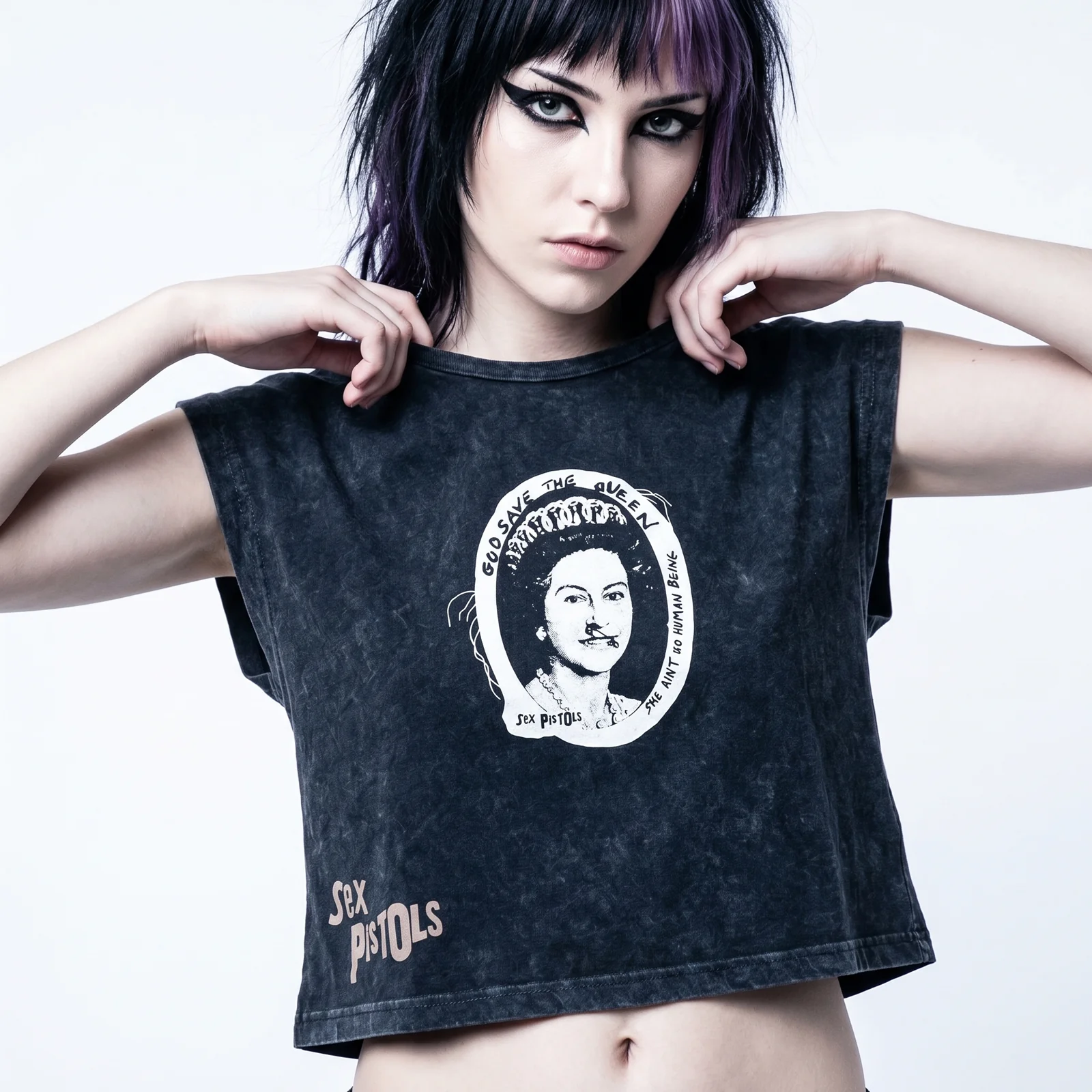 THE SEX PISTOLS - GOD SAVE THE QUEEN - Crop Top Black (Wash Collection) - Image 2
